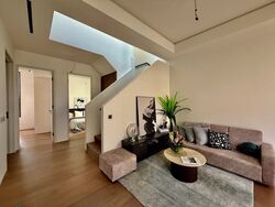10 Evelyn (D11), Apartment #578783691
